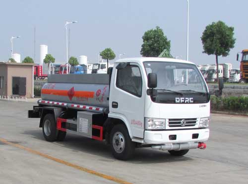 油罐車圖片