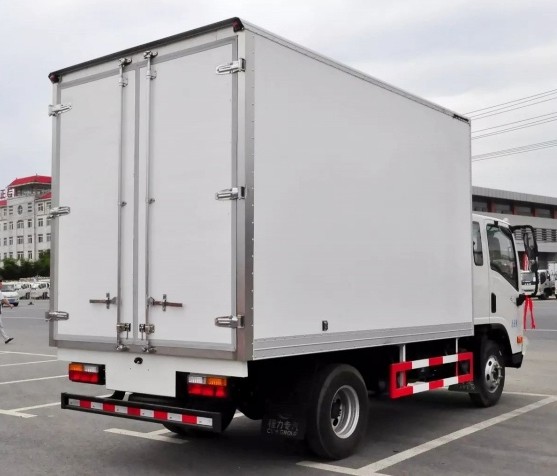 大運奧普力3.75米冷藏車