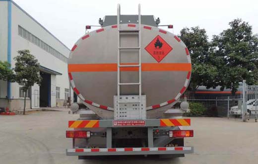 東風(fēng)天龍前四后八油罐車(chē)圖片 東風(fēng)天龍前四后八油罐車(chē)圖片
