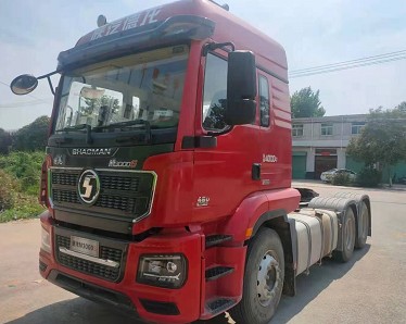 庫存陜汽德龍新款M3000S牽引車 庫存陜汽德龍新款M3000S牽引車