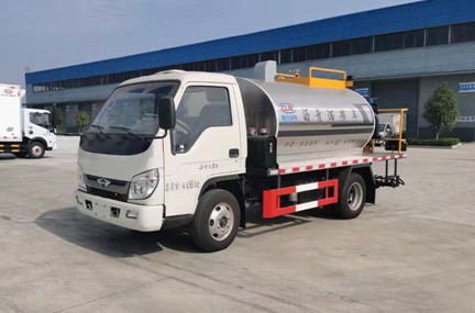 藍牌福田智能型瀝青灑布車